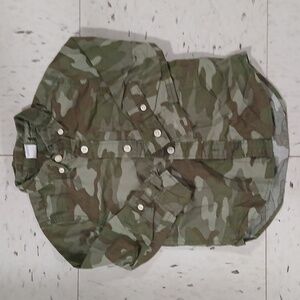 baby GAP 2T Cameo Button Down Longsleeve